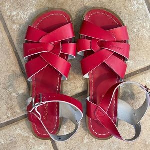 Saltwater Sandals